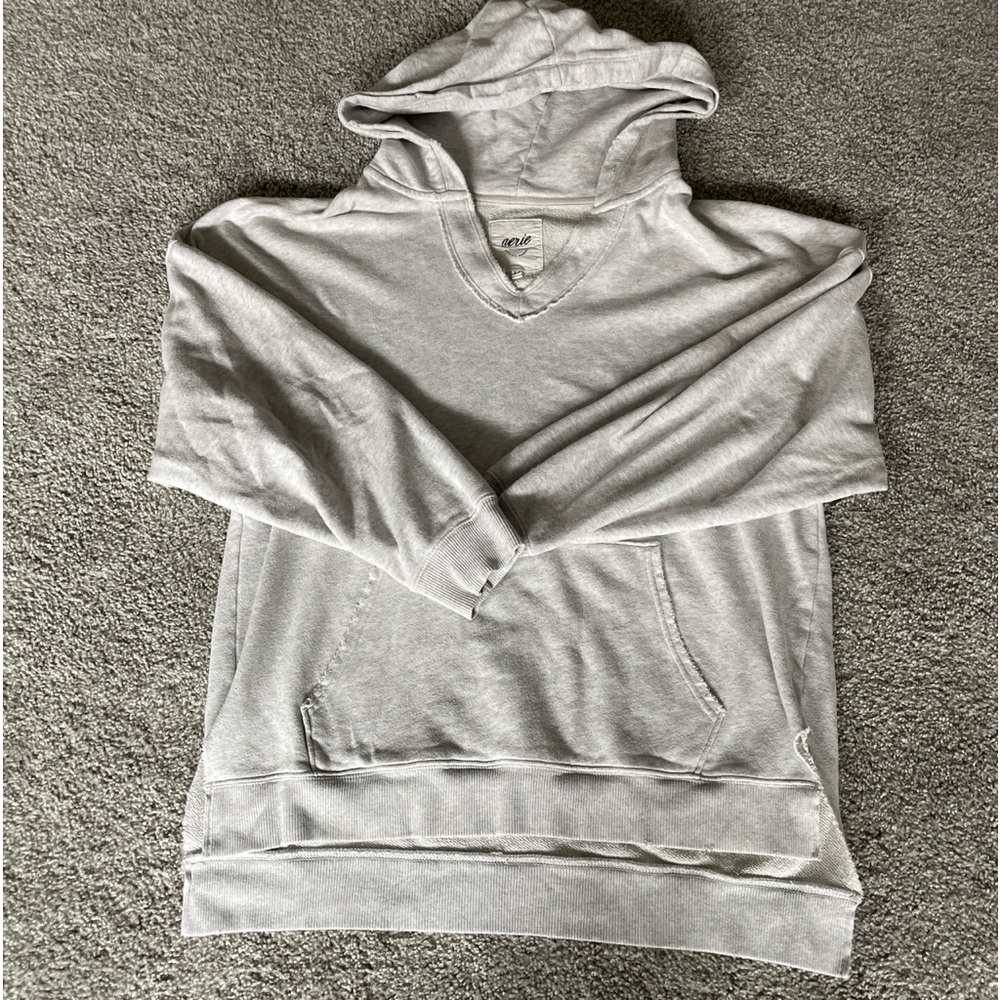 aerie oversized v neck hoodie